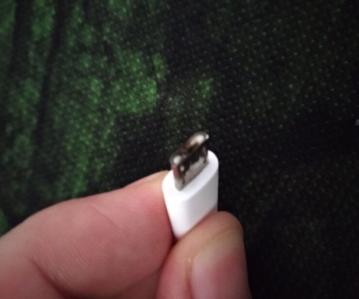 burned USB cable